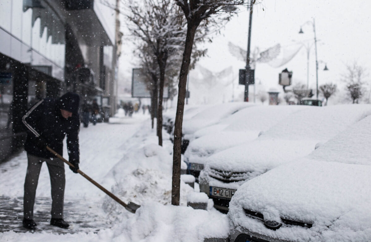 2026: Кто должен убирать парковки? Что говорит закон и кому грозит штраф