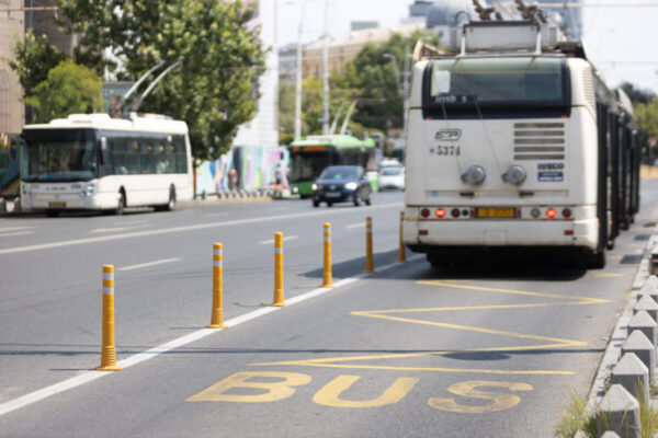 Троллейбусы Плоешти, выведенные из обращения через 5 лет без ИТП. Причина: линия электропередачи не дошла до РАР.