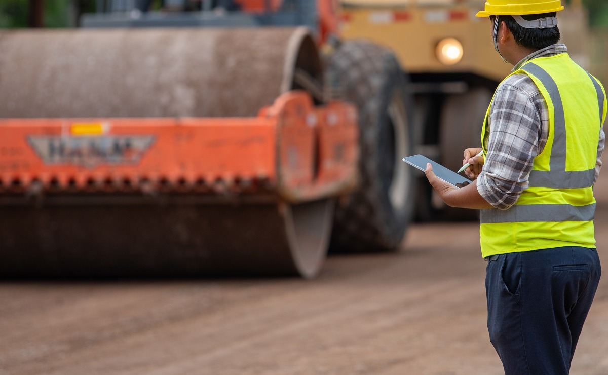 Известный мэр Бухареста находится под следствием по обвинению в коррупции. Он бы построил дорогу для своего брата на государственные деньги.