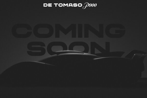 De Tomaso представляет 6,2-литровый двигатель V12 мощностью 900 л.с. и 12 300 об/мин для гиперкара P900