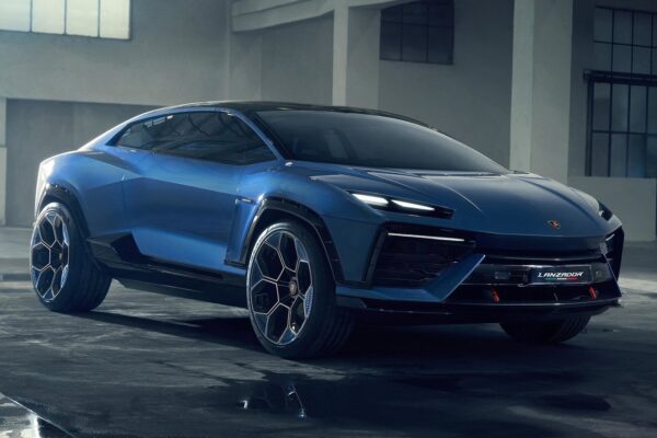 Lamborghini отказывается от электромобилей, которые могут стать «дорогим хобби». Модель Lanzador заменена гибридными версиями.