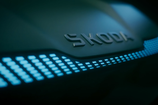 Škoda превосходит Mercedes-Benz по продажам прямо у себя дома. Упадок трех крупнейших брендов роскошных автомобилей