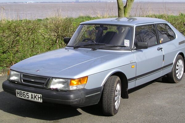 Saab: как чрезмерное проектирование уничтожило одного из самых инновационных автопроизводителей всех времен