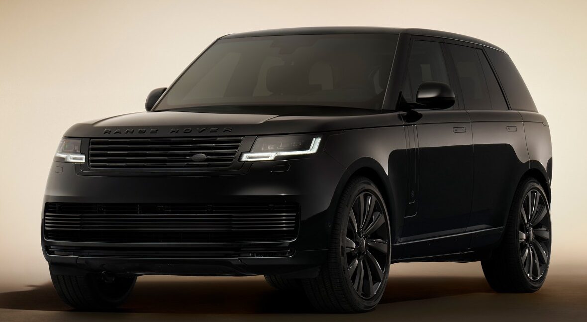 Range Rover SV Black от Ciriac Auto. Внедорожник мощностью 615 л.с. ориентирован на роскошь и производительность.