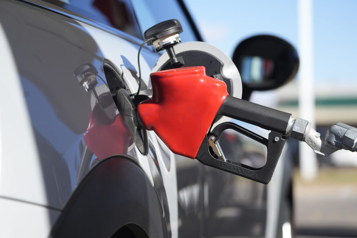 Эксперт: Почти 70% стоимости топлива составляют налоговые поступления в госбюджет. Думитру Кисалицэ: «Бюджетная структура доминирует над ценой»