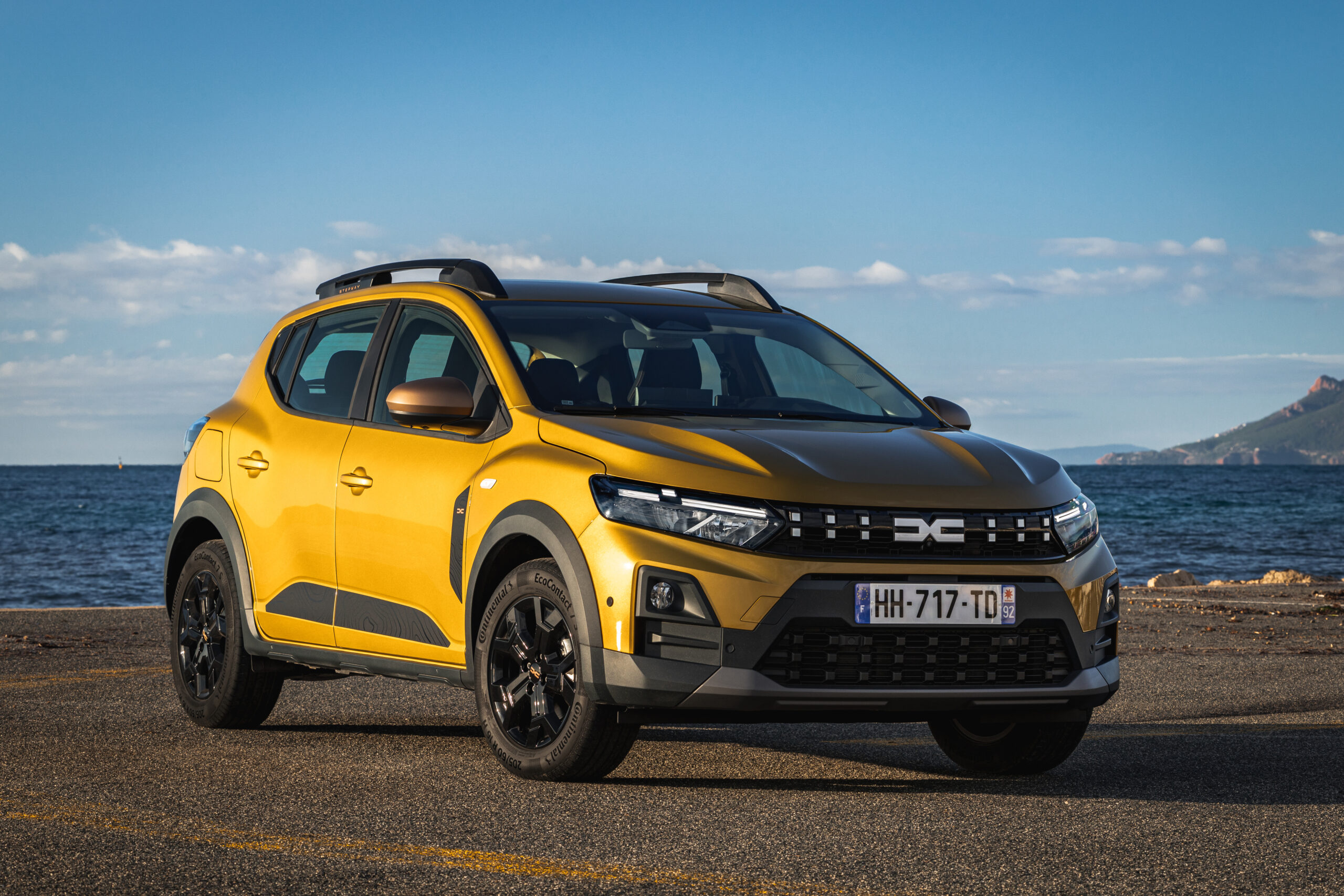 Dacia Sandero теряет подиум продаж в Европе. Кто новый лидер?