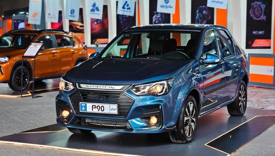 Как выглядит Dacia Logan, производимый в Иране? Pars Nova основана на первом поколении успешной румынской модели.