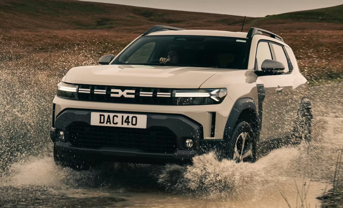Dacia Duster очаровывает британцев: «Внедорожник, который вы с гордостью паркуете перед домом». Что убедило специалистов