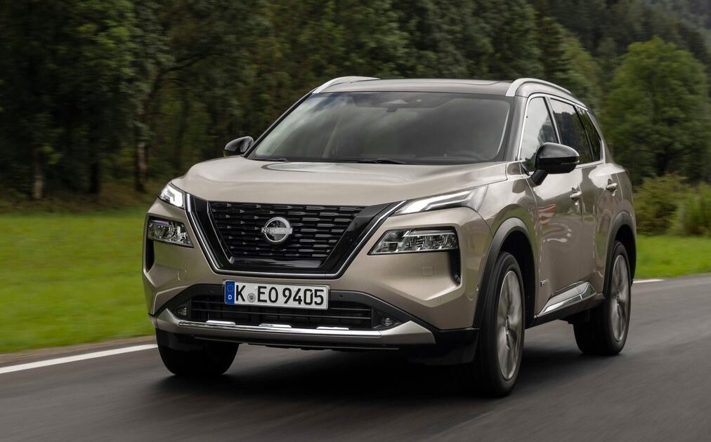 25 лет Nissan X-Trail: внедорожник-конкурент Toyota RAV4 перевалил за 8 миллионов экземпляров