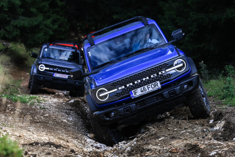 1,74 миллиона автомобилей Ford отозваны из-за проблем с камерой заднего вида