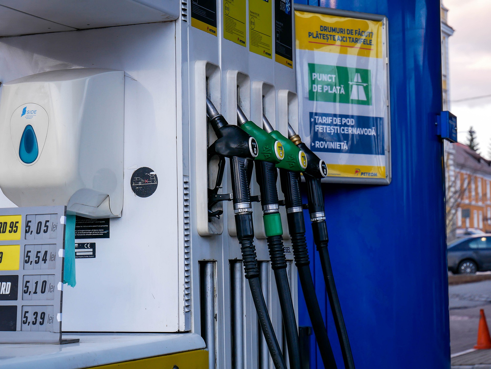 Что следует сделать Румынии, чтобы избежать взрыва цен на топливо? Объяснения бывшего министра энергетики