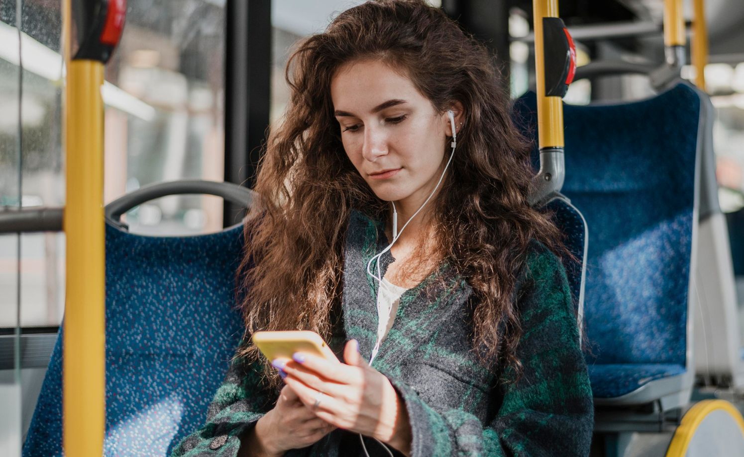 CJ Vâlcea передает окружной транспорт в частные руки. Ставка: 144 млн леев на 39 маршрутов в уезде