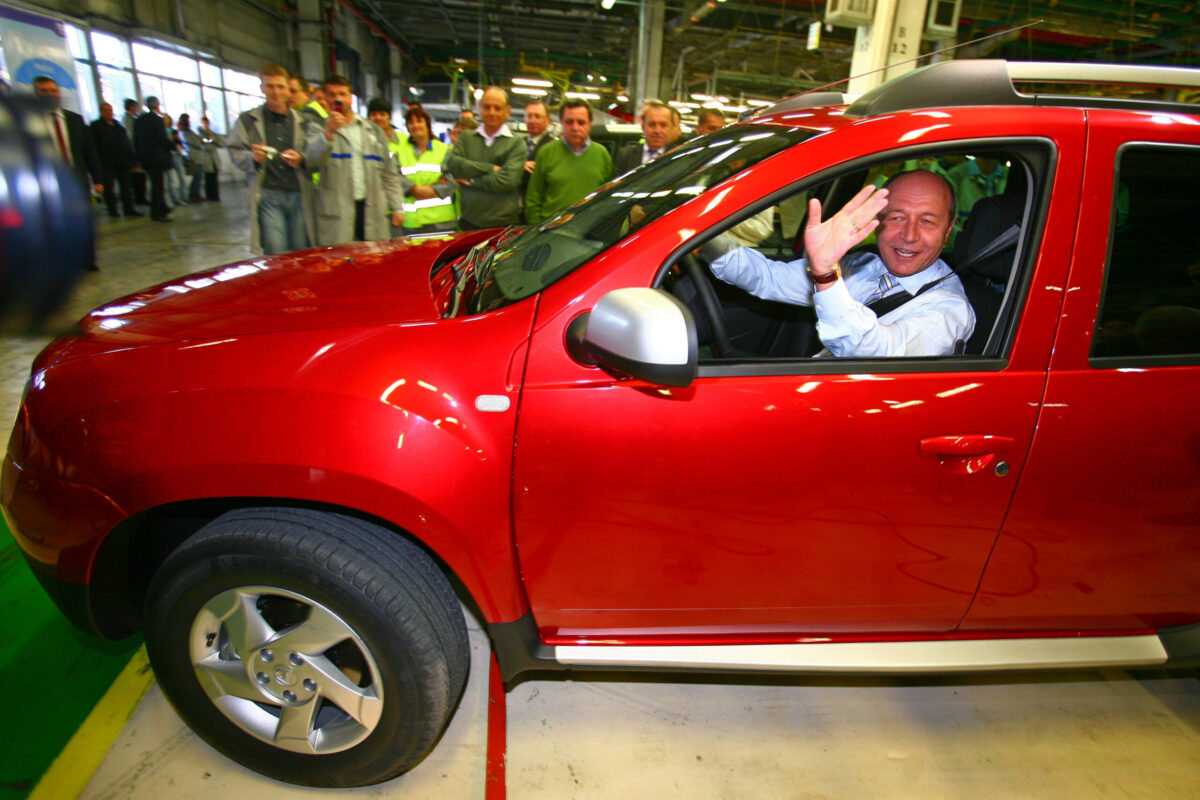 Шоковый вариант для румынских водителей! Экс-президент страны предлагает рационализировать бензин и дизельное топливо