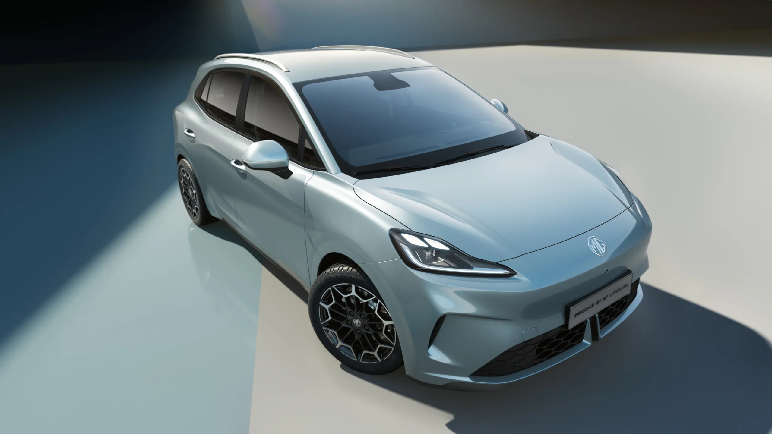 Китайский производитель открывает инженерный центр во Франкфурте и впервые в мире выпускает полутвердую батарею SolidCore