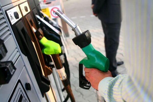 Мэрия сектора 4 предоставит 600 леев на топливо или скидку на общественный транспорт. Кто может получить выгоду от этих денег?